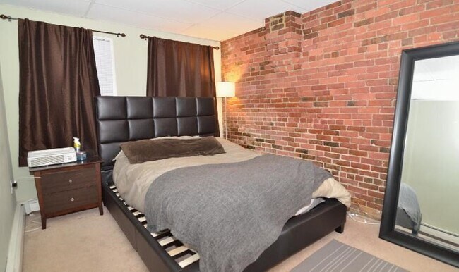 property at 14 Isabella St