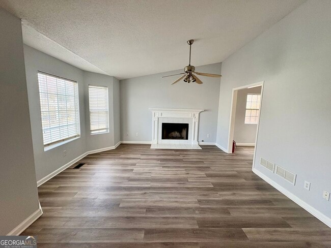 1718 Graywood Dr SE in Mableton, GA - Building Photo - Building Photo