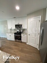 28 Samuel Way in Cartersville, GA - Building Photo - Building Photo