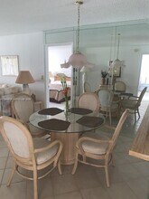 303 Racquet Club Rd in Weston, FL - Building Photo - Building Photo