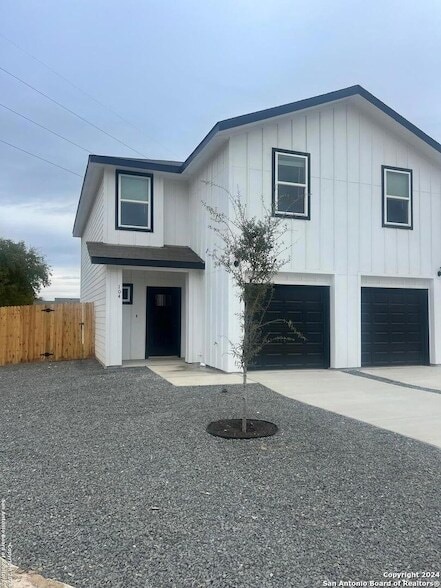 property at 11318 Clearmine St