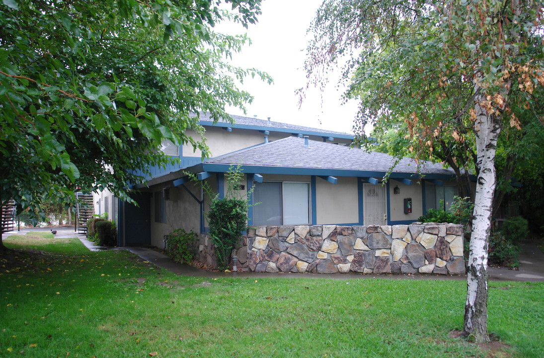 765 Carro Dr in Sacramento, CA - Building Photo