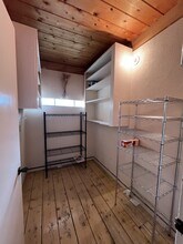121 Roberts Ln in Taos, NM - Building Photo - Building Photo