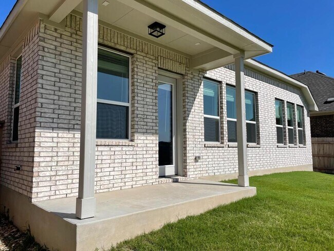 2304 Base Burner Path in Leander, TX - Building Photo - Building Photo