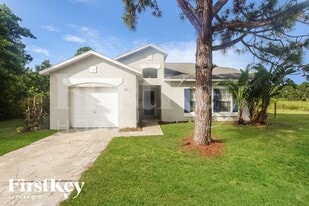 150 Empress Ave, Unit D in Sebastian, FL - Building Photo