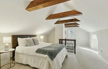 5749 Pleasant Ave in Minneapolis, MN - Building Photo - Building Photo