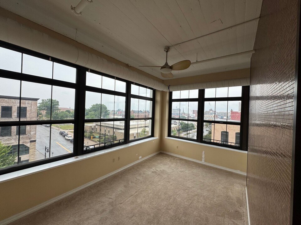 1401 State St in Erie, PA - Building Photo