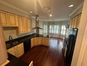3608 Donegal Dr in Tallahassee, FL - Building Photo - Building Photo