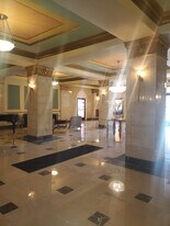 15 E Kirby St, Unit 906 in Detroit, MI - Building Photo