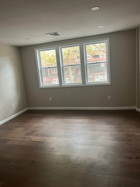 1090 E 59th St in Brooklyn, NY - Building Photo - Building Photo