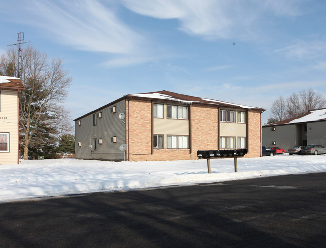 2333 Ansley St in Alliance, OH - Foto de edificio - Building Photo