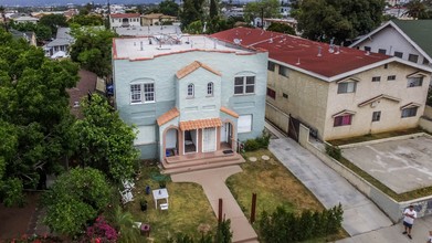 4537-4539 W 17th St in Los Angeles, CA - Building Photo - Building Photo