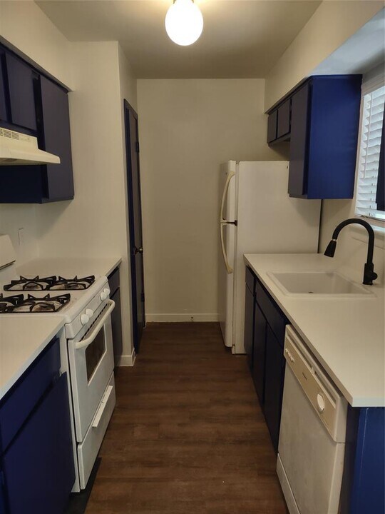 5405 Brompton Cir in Austin, TX - Building Photo