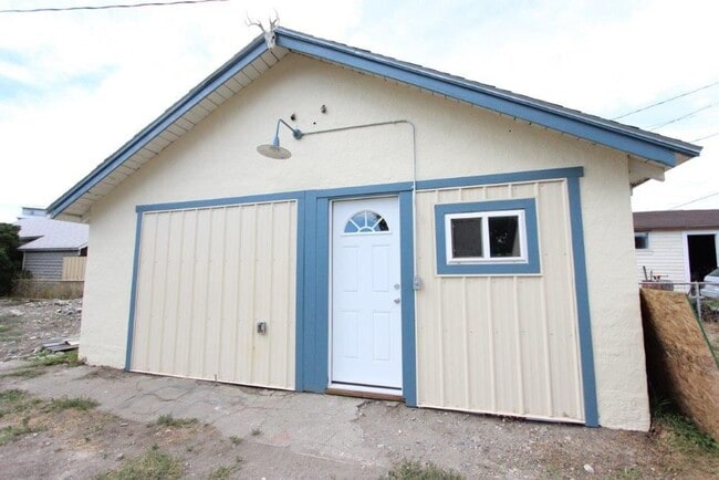 property at 106 N K St