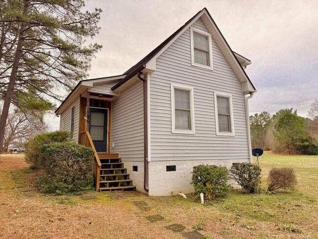 property at 105 Quail Springs Ct