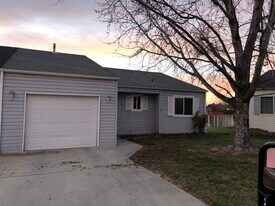 6 Burgundy Ct in Grand Junction, CO - Building Photo