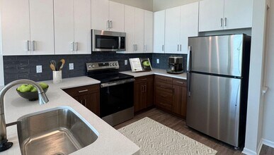 ALTO Apartments of Lenexa in Lenexa, KS - Building Photo - Building Photo