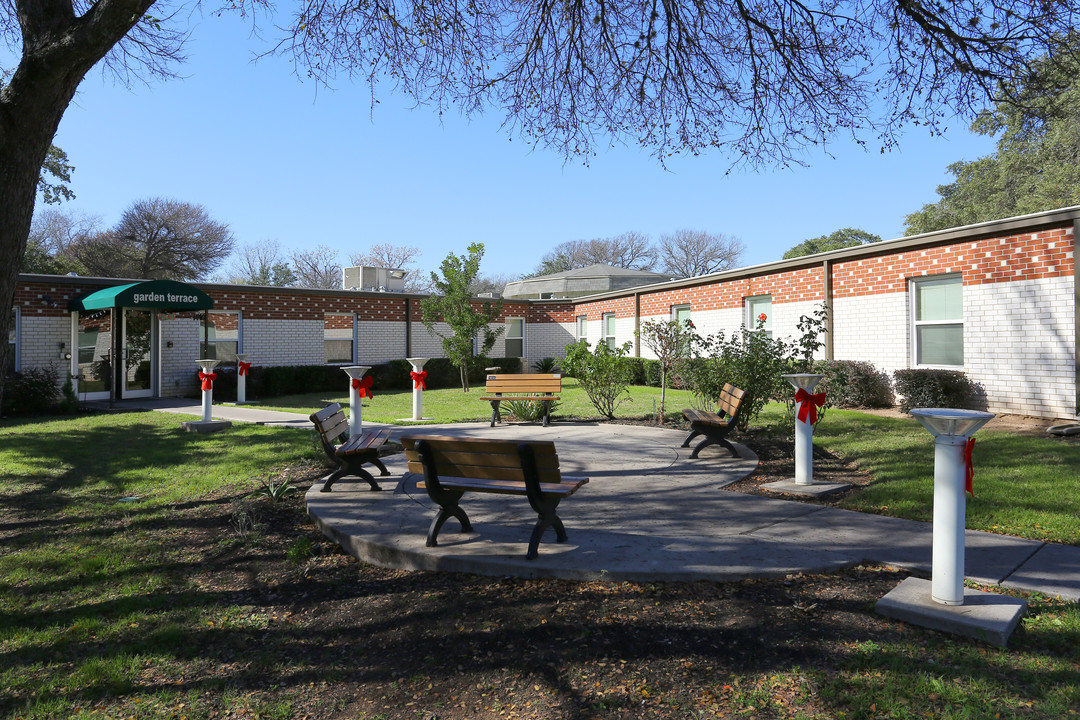 Garden Terrace in Austin, TX - Building Photo