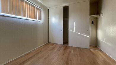 Euclid Apartments LLC. in Oakland, CA - Building Photo - Interior Photo