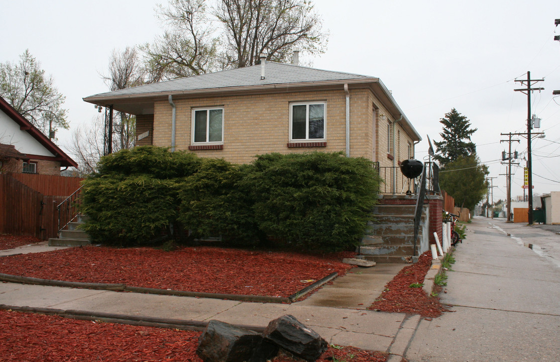 1522 Ulster St in Denver, CO - Foto de edificio