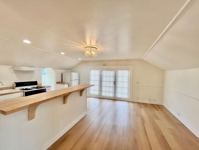 property at 3310 Columbia St
