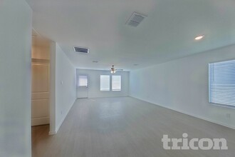 814 Ginkgo Wy in Princeton, TX - Building Photo - Building Photo