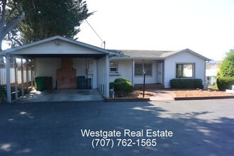 1411 Skillman Ln in Petaluma, CA - Building Photo - Building Photo
