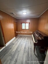 5 Grove St in Waterville, ME - Foto de edificio - Building Photo