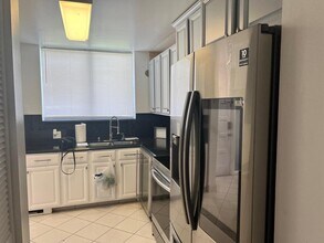 4455 Luxemburg Ct in Greenacres, FL - Building Photo - Building Photo