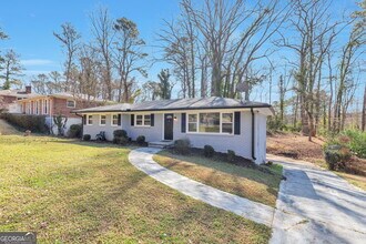 2764 Veltre Pl SW in Atlanta, GA - Building Photo - Building Photo