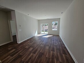 2033 Northwest Dr in Calabash, NC - Building Photo - Building Photo