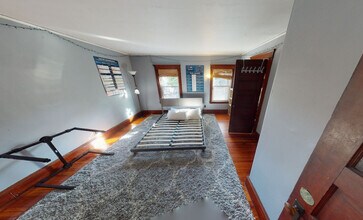 28 Dearborn Rd, Unit 2 in Somerville, MA - Building Photo - Building Photo