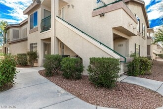 5710 Tropicana Ave in Las Vegas, NV - Building Photo - Building Photo