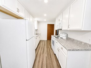 224 Roundhill Dr in Christiansburg, VA - Building Photo - Building Photo