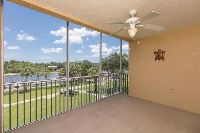 600 Canopy Walk Ln