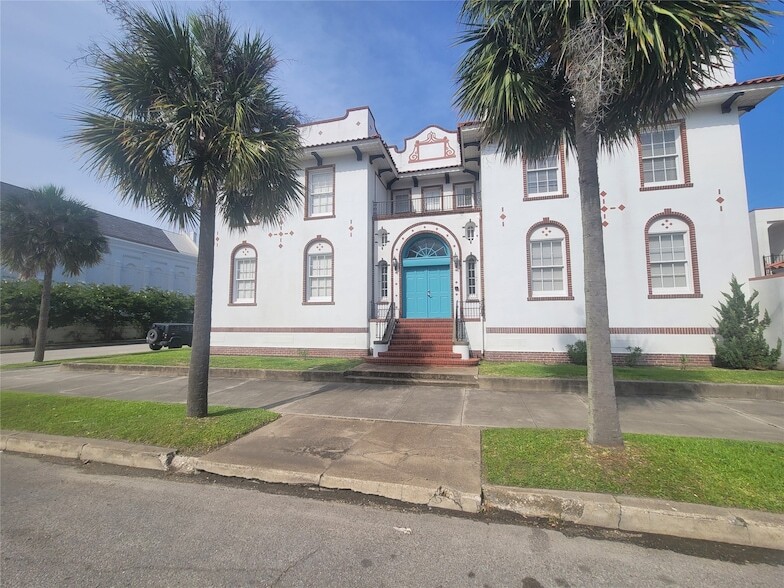 902 Kempner St, Unit 1 in Galveston, TX - Building Photo