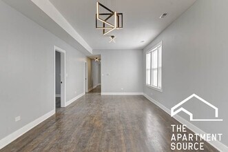 2935 N Lawndale Ave, Unit 3 in Chicago, IL - Building Photo - Building Photo