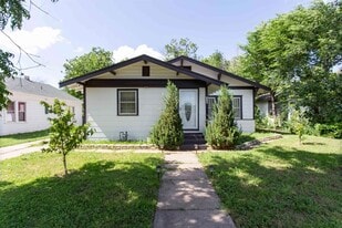 1710 Pearl Ave in Wichita Falls, TX - Building Photo