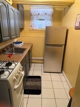 2753 Cruger Ave in Bronx, NY - Building Photo - Building Photo
