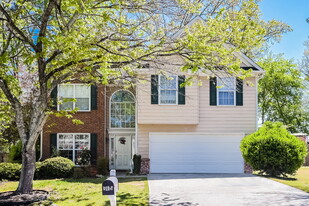 3415 Wrenwood Ct in Loganville, GA - Building Photo