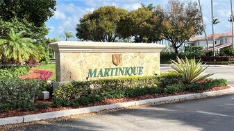 7392 NW 112th Ct in Doral, FL - Building Photo