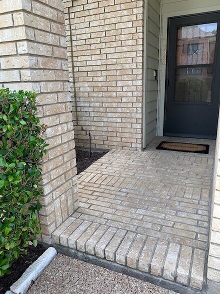 4308 N Capistrano Dr, Unit b210 in Dallas, TX - Building Photo - Building Photo