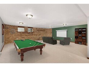 8666 Windward Cir in Eden Prairie, MN - Building Photo - Building Photo