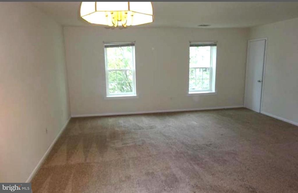 1207 Crosshill Ct in Lansdale, PA - Building Photo