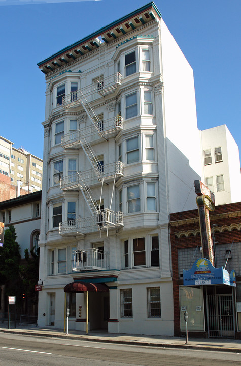 860 Bush Street Apartments in San Francisco, CA - Building Photo