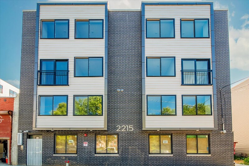 2215 N 7th St in Philadelphia, PA - Building Photo