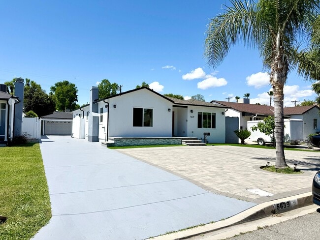 5639 Natick Ave in Los Angeles, CA - Building Photo - Building Photo