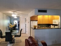 638 Snug Harbor Dr photo'