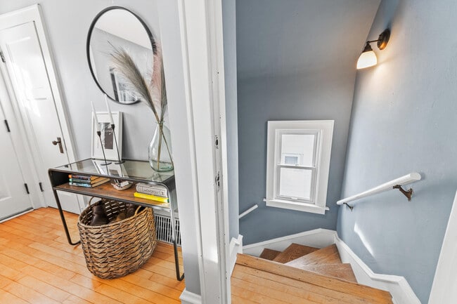 4518 N Woodburn St in Shorewood, WI - Building Photo - Building Photo