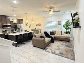 9916 Kaspar Dr in Laredo, TX - Building Photo - Building Photo